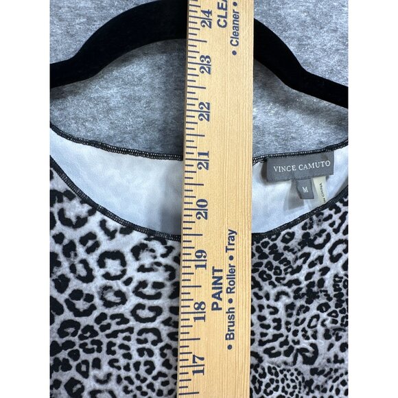 Vince Camuto Women’s Medium Leopard Animal Print Blouse Short Sleeve Top Shirt - Picture 5 of 7
